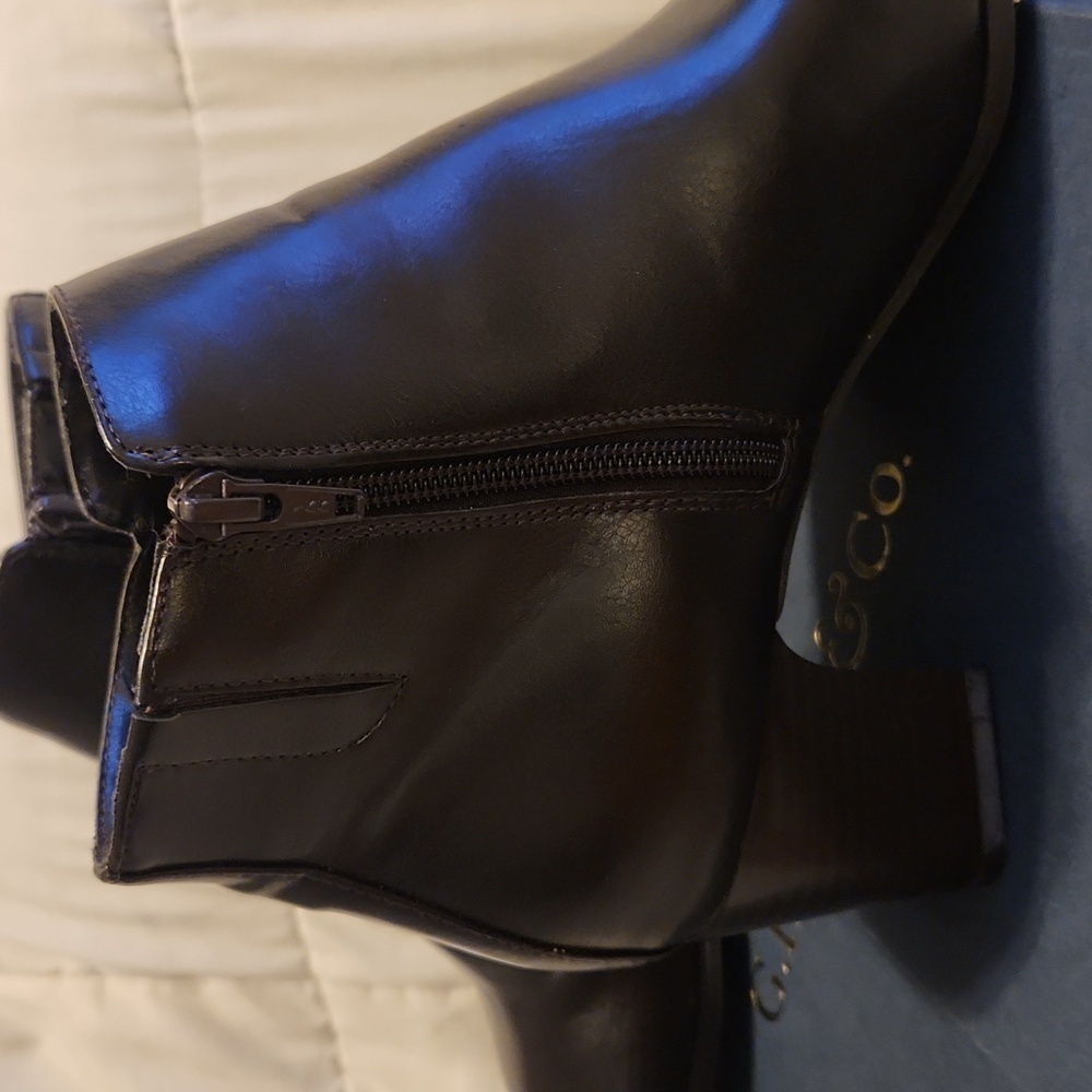 G.H. Bass & Co. SZ 8.5W Dark Brown Ankle Boots - Picture 5 of 7